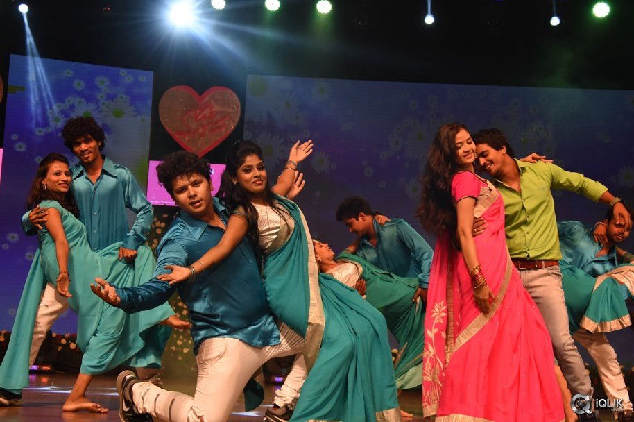 Oka-Manasu-Movie-Audio-Launch